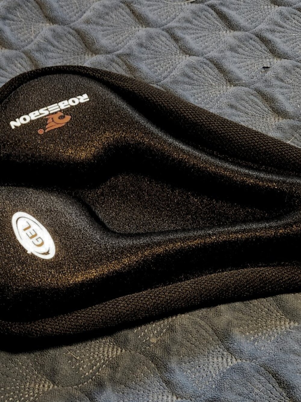 Robesbon Gel Bike Seat Cover Bicycle Cushion Exercise Bike